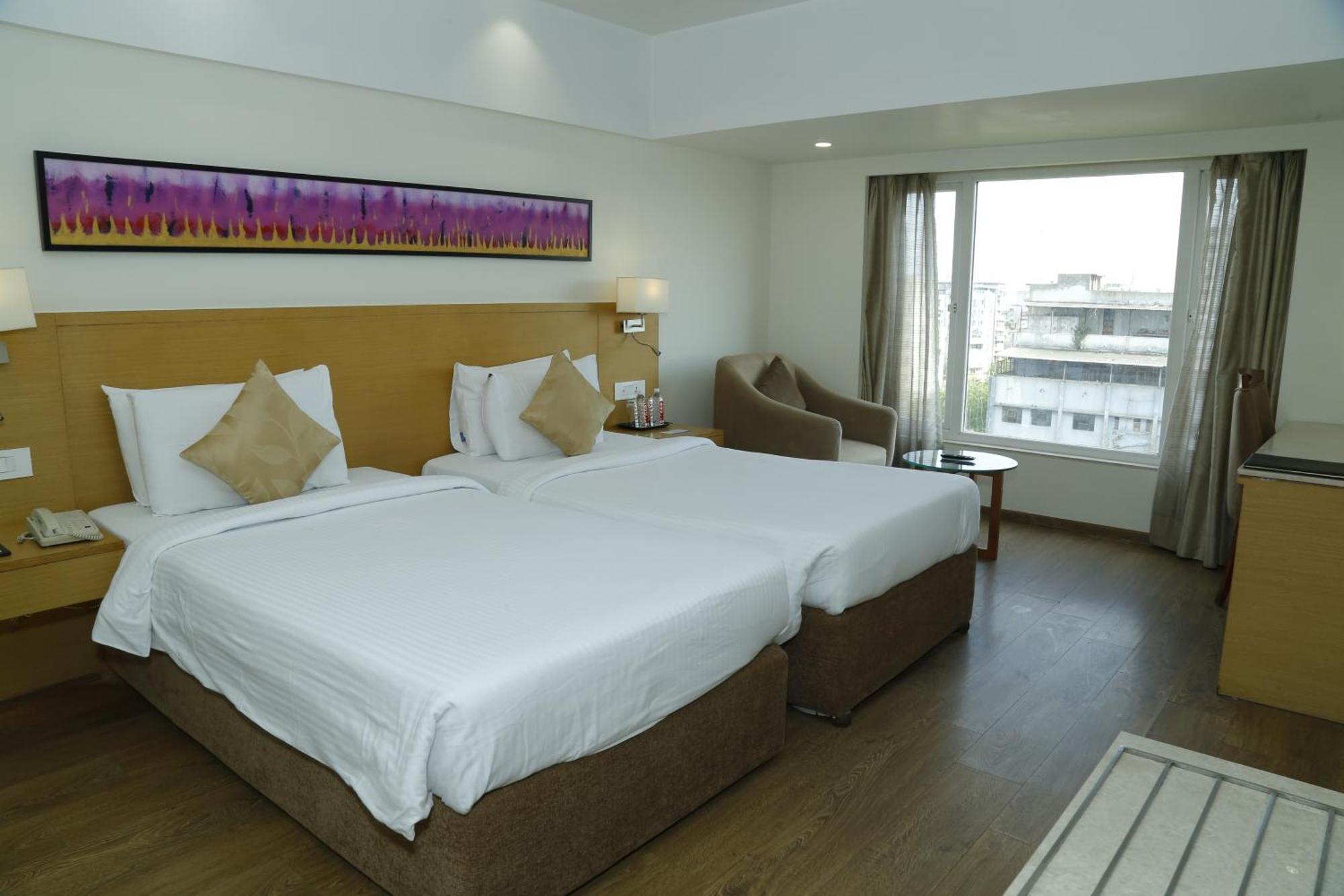 Sarovar Portico Rivera Ahmedabad Ngoại thất bức ảnh