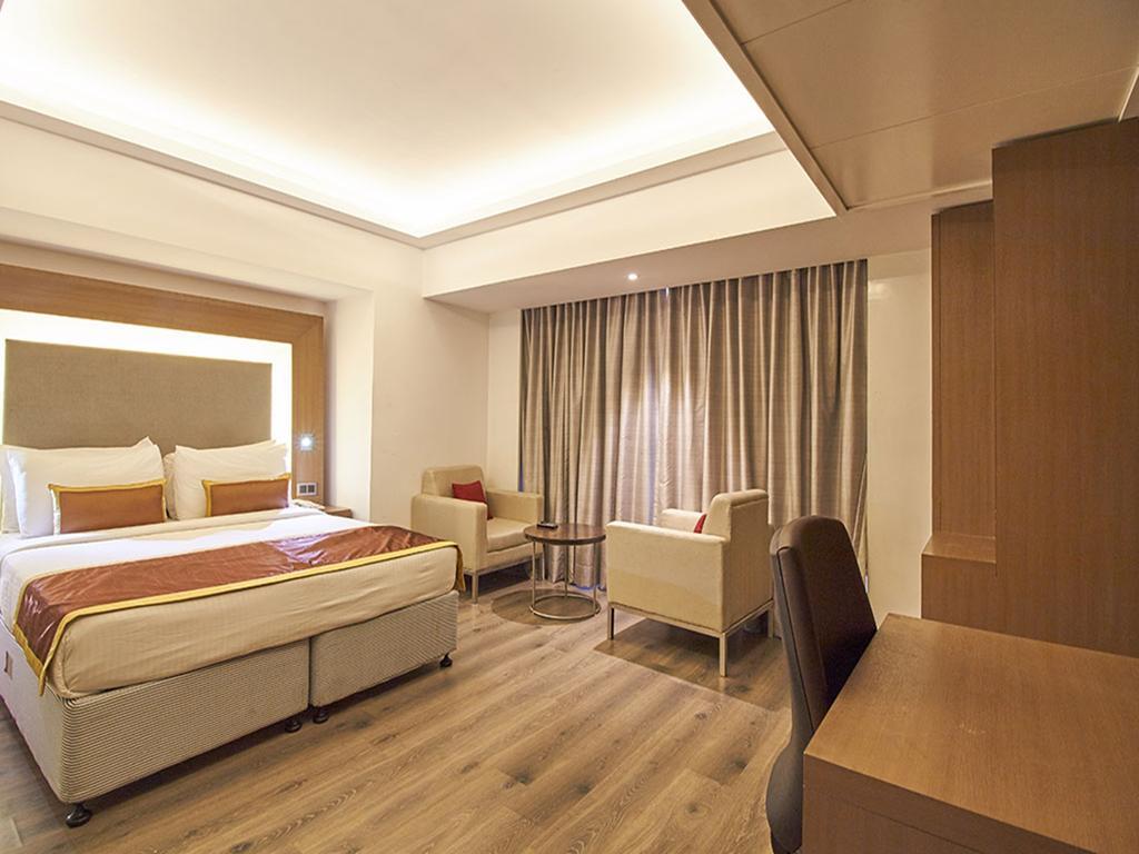 Sarovar Portico Rivera Ahmedabad Ngoại thất bức ảnh
