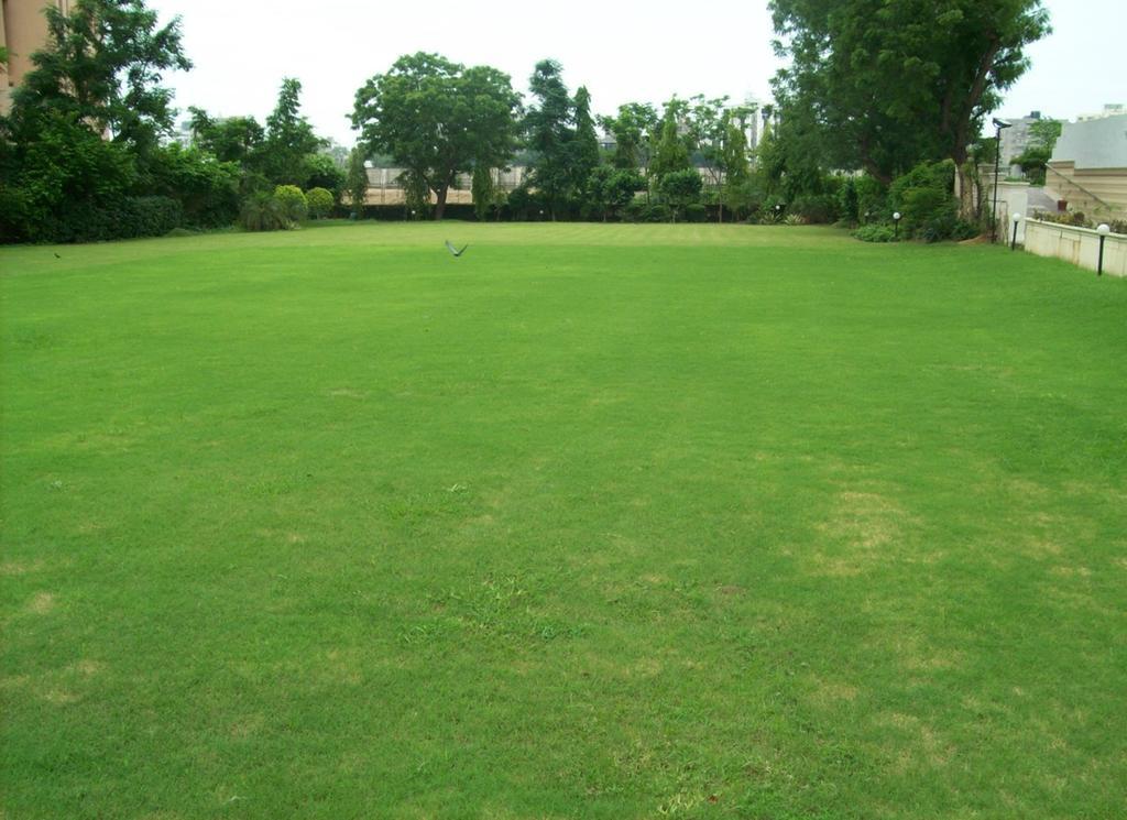 Sarovar Portico Rivera Ahmedabad Ngoại thất bức ảnh