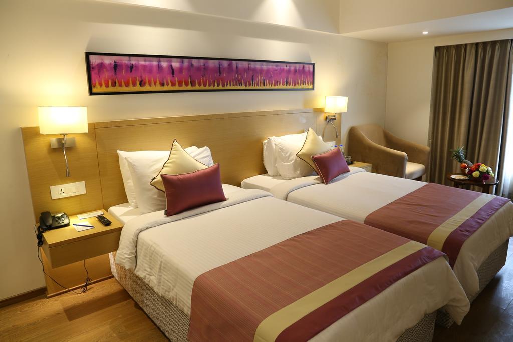 Sarovar Portico Rivera Ahmedabad Ngoại thất bức ảnh