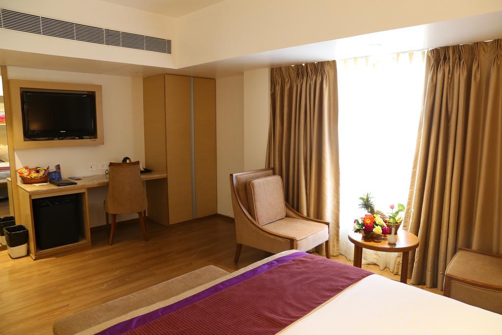 Sarovar Portico Rivera Ahmedabad Ngoại thất bức ảnh