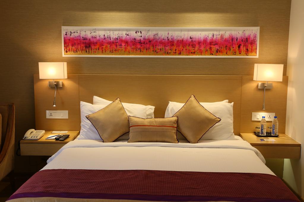 Sarovar Portico Rivera Ahmedabad Ngoại thất bức ảnh