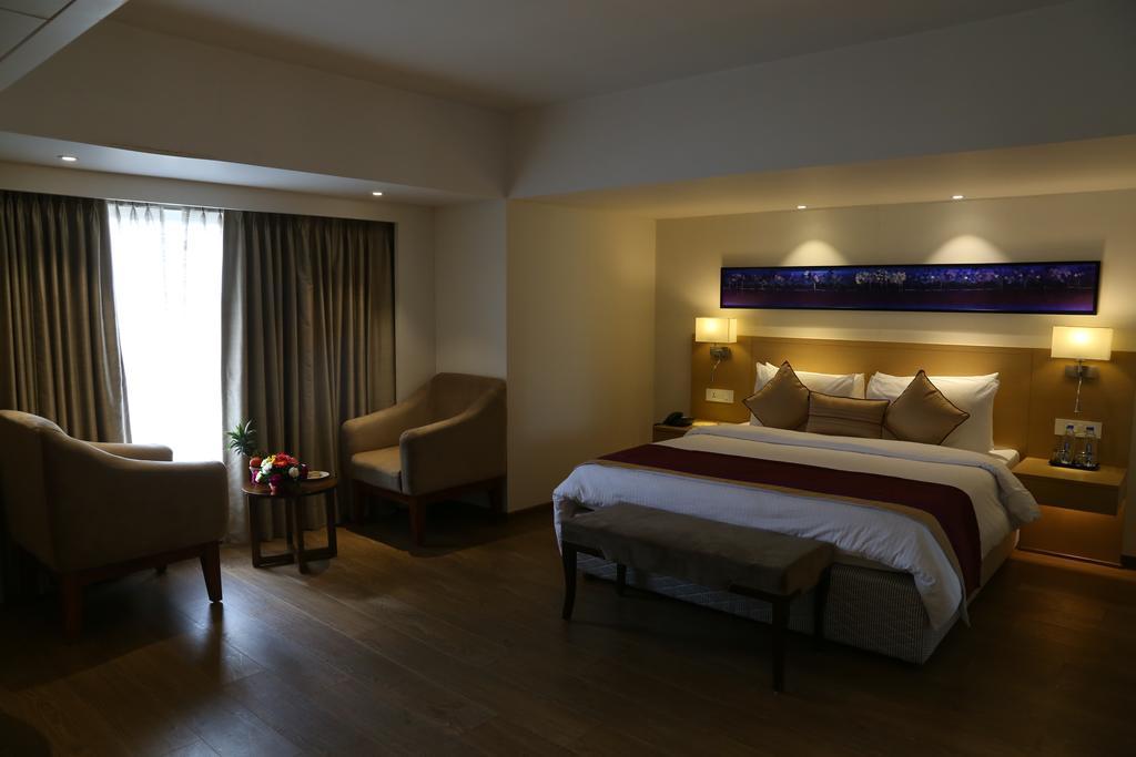 Sarovar Portico Rivera Ahmedabad Ngoại thất bức ảnh